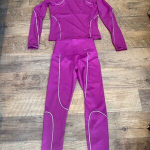 Go HR Reflective 7/8 Tight and matching top - Women's Size SMall